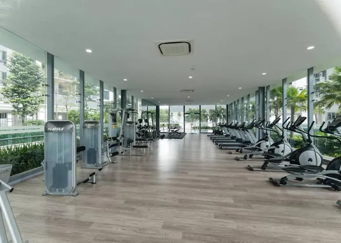 New! Modern Classy Luxury United Point现代优雅奢华 6Pax